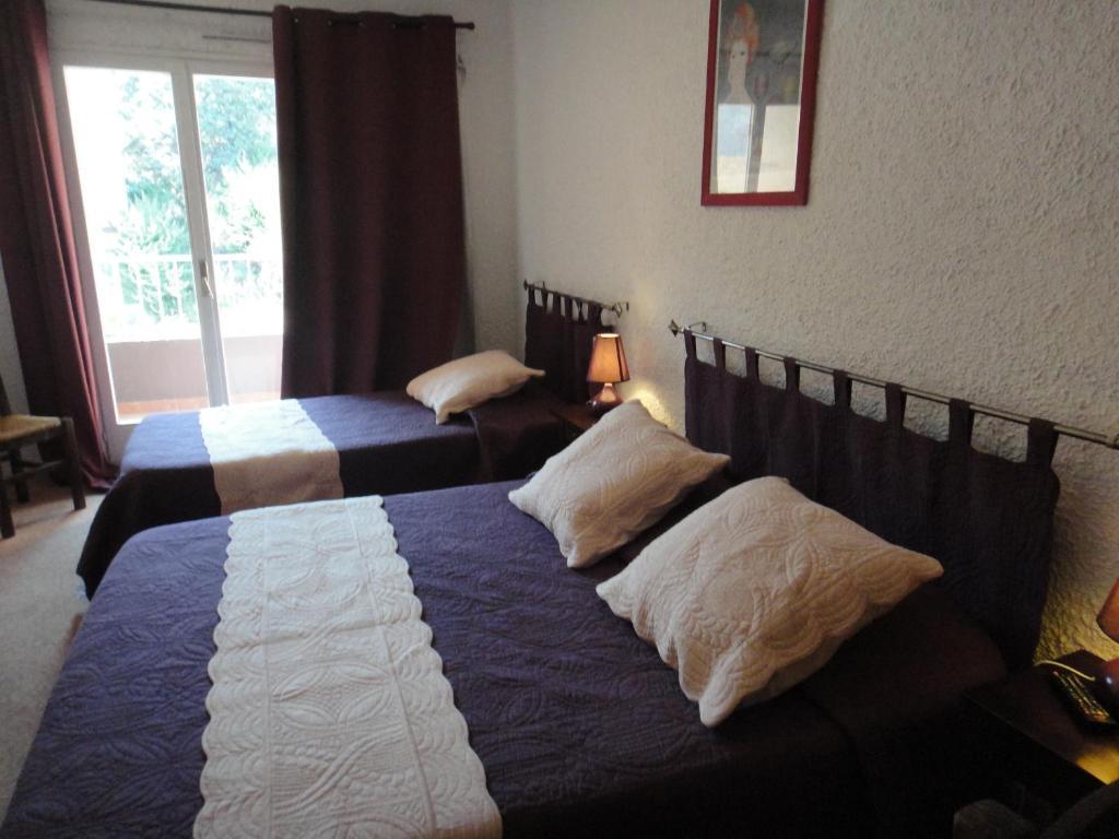 Hotel Le Colibri Лучиана Екстериор снимка